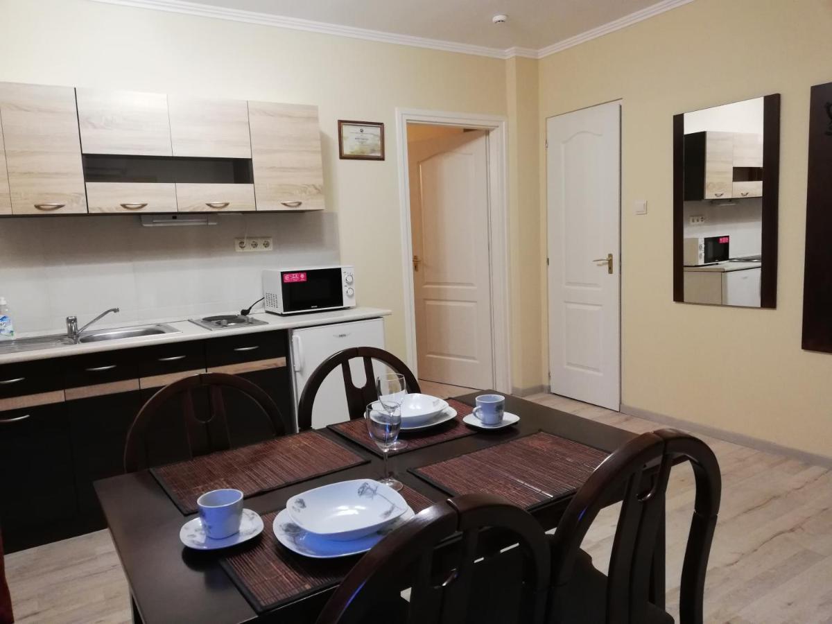 Voelgy Apartman Eger Eksteriør bilde
